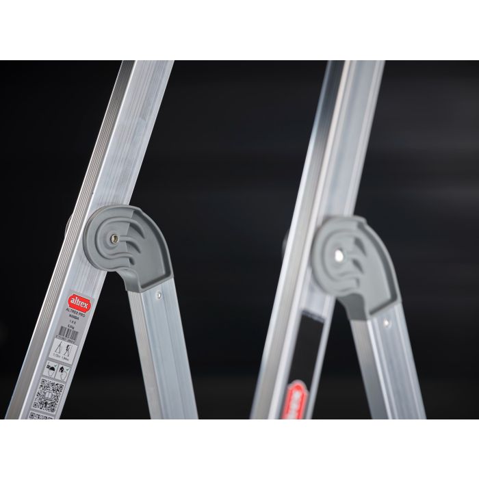 Altrex Nimba trap enkel oploopbaar 1x4 treden NEO4